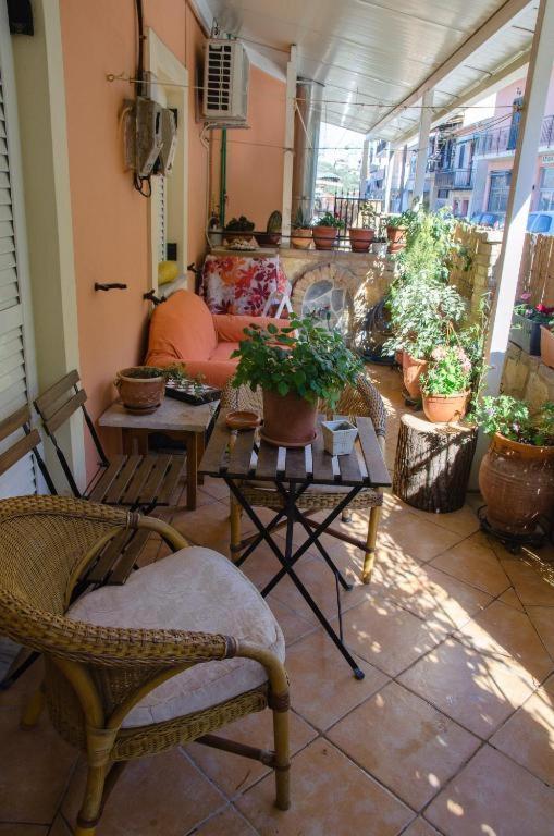 Menecrates Rustic - San Matteo Appartement Ágios Matthaíos Buitenkant foto