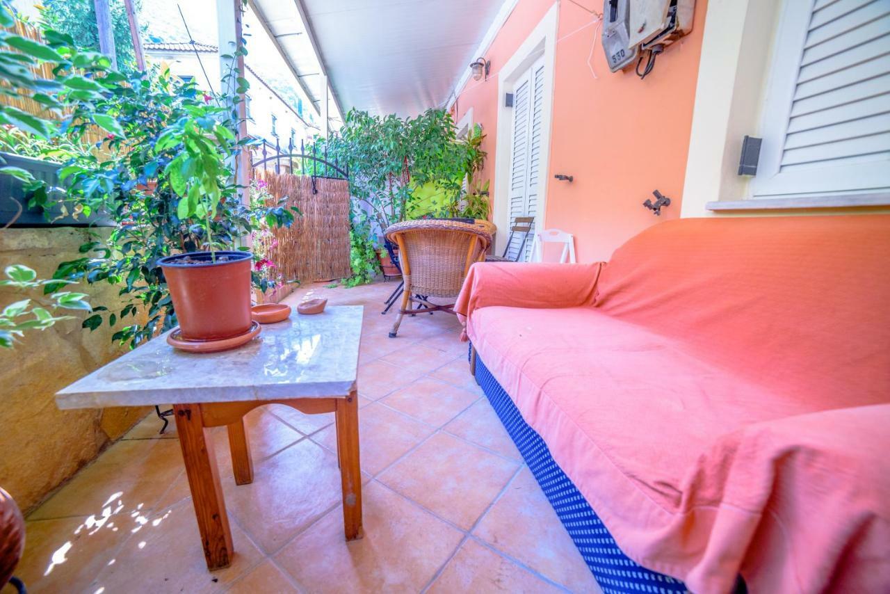 Menecrates Rustic - San Matteo Appartement Ágios Matthaíos Buitenkant foto
